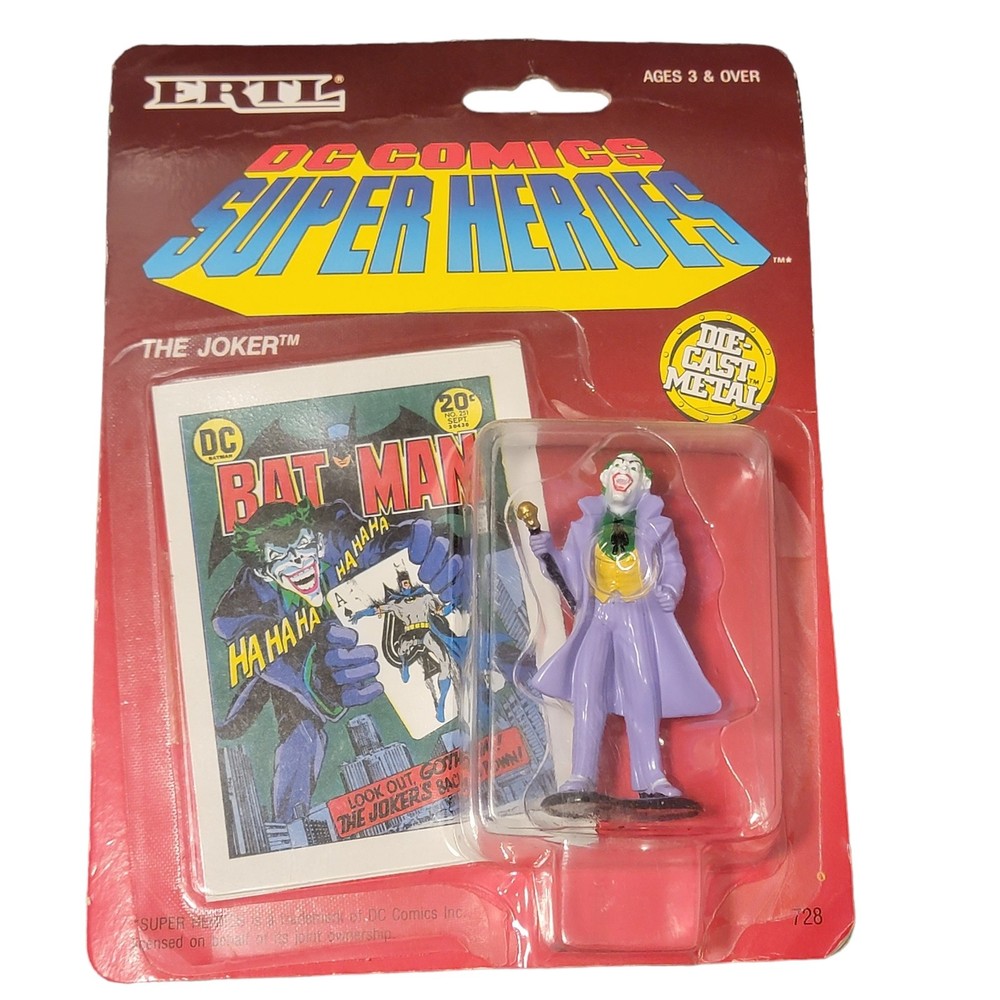 Ertl DC‎ Comics The Joker The Batman Deadstock Die-cast Metal Action Figure